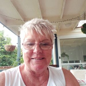 Meet your Posher, Marilyn